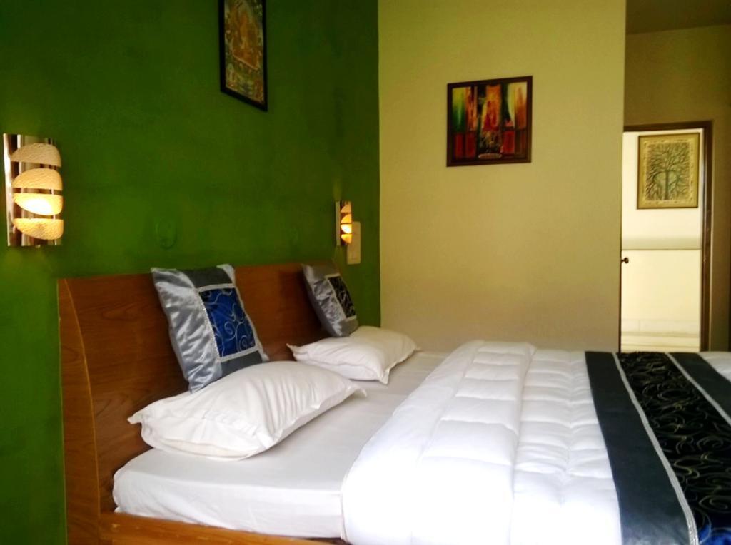 Tatva Bir Tents And Hotel Kangar Ngoại thất bức ảnh