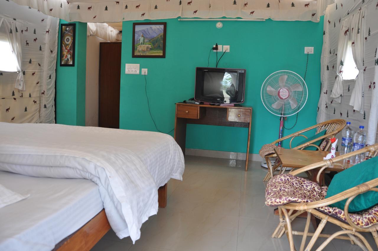 Tatva Bir Tents And Hotel Kangar Ngoại thất bức ảnh