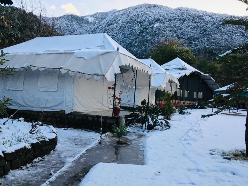 Tatva Bir Tents And Hotel Kangar Ngoại thất bức ảnh